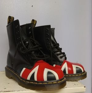 Dr. Martin's BRITISH FLAG BOOTS (4)
